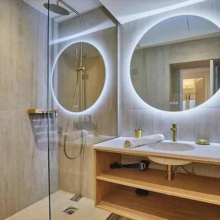 Beautiful Renovated With Ac - East Apartment Paris
